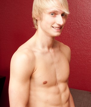 300px x 350px - Sweet blonde Max Carter from 8teenstudio of twink porn